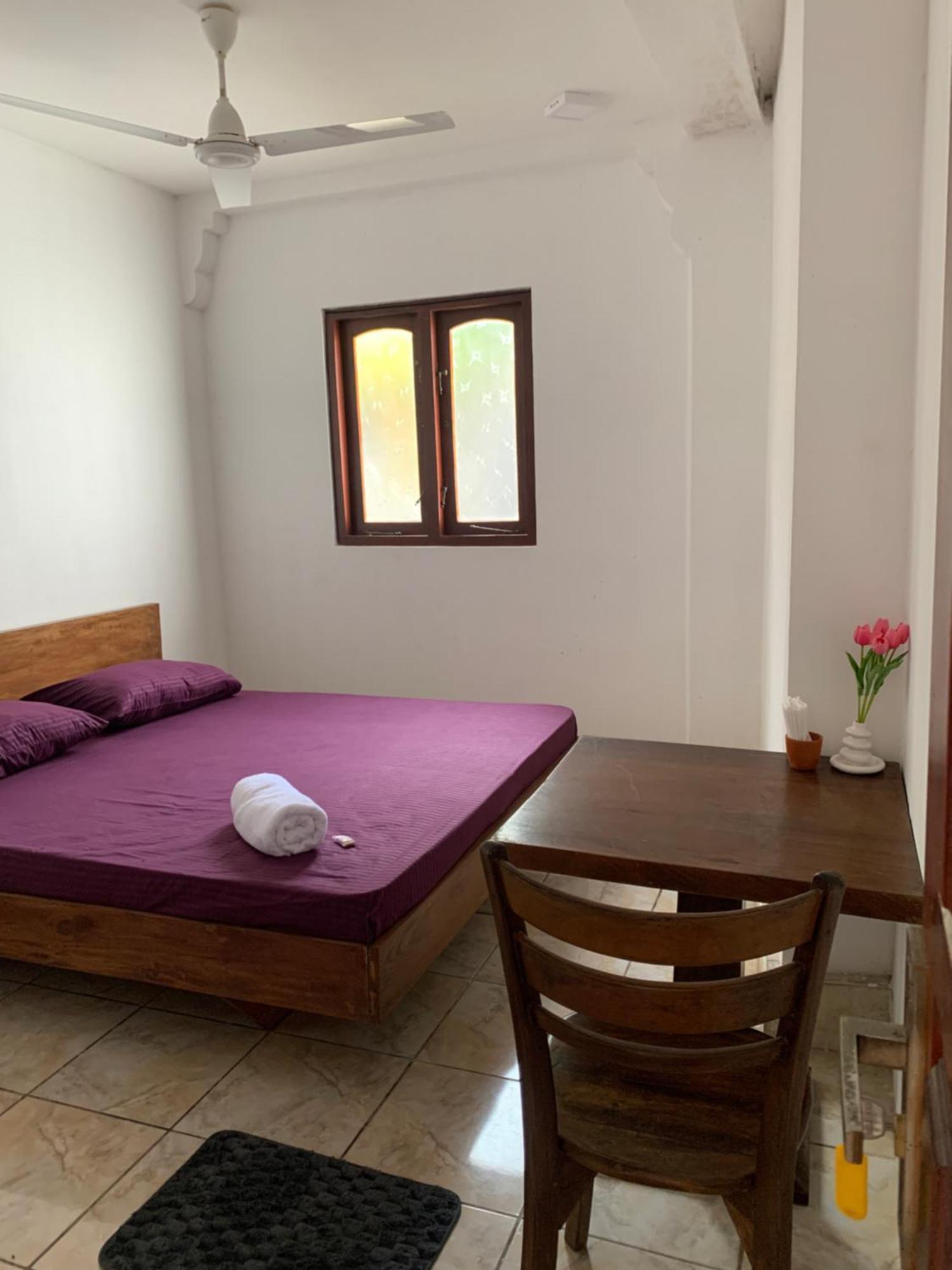 La Fiesta Bed & Breakfast Weligama Exterior photo